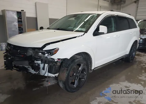 2018 Dodge Journey Crossroad Awd z USA, uszkodzony, nr VIN 3C4PDDGG9JT390761